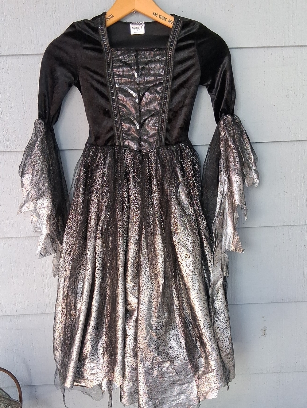 Spirit Witch Dress Size Small